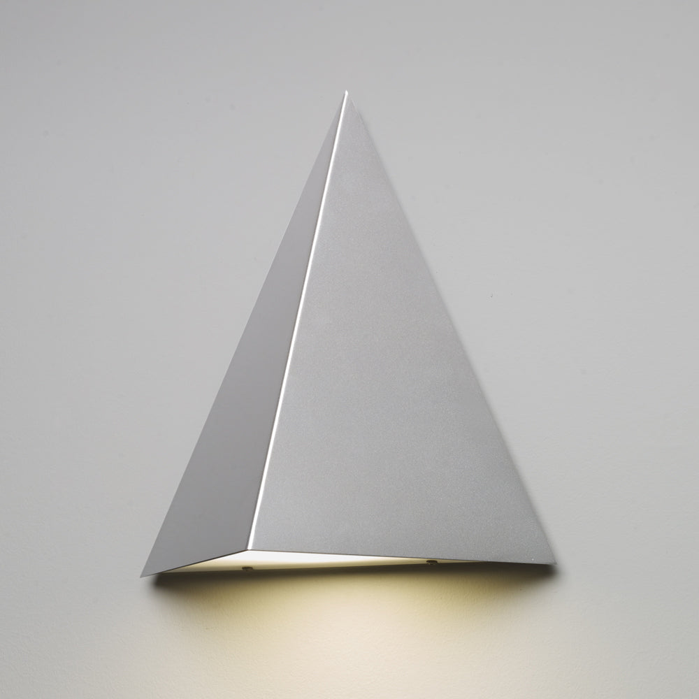 UltraLights - 18401-SP-OA-04 - LED Wall Sconce - Fortís - Satin Pewter