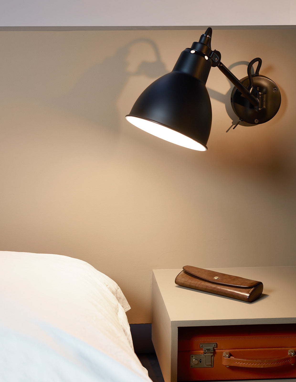 Lampe Gras N°104  Wall Light with Switch