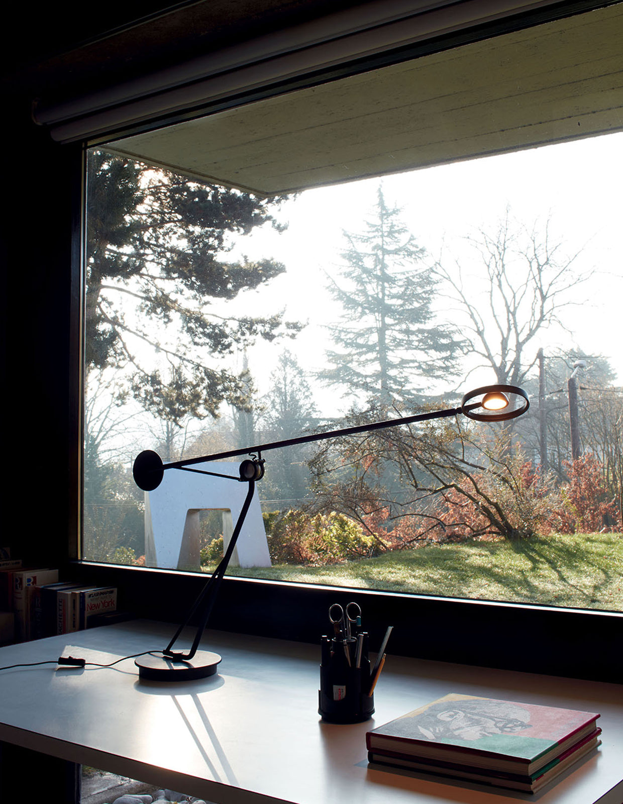 Aaro Table Lamp