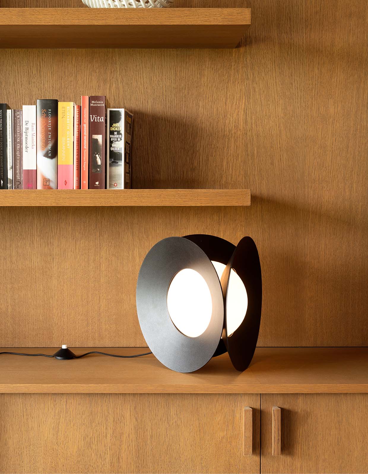 Armen Table Lamp