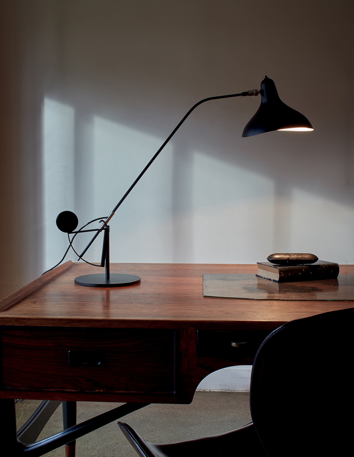 Mantis BS3 Table Lamp