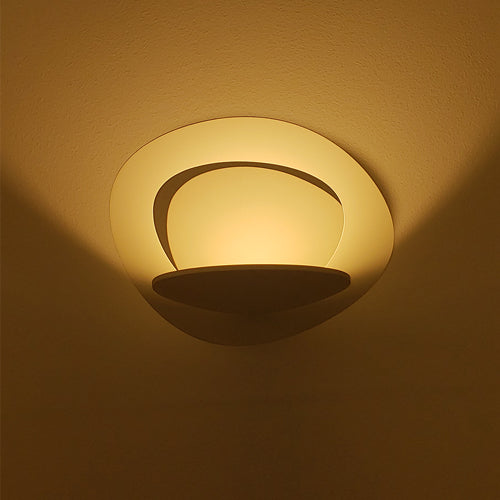 Pirce Wall Light