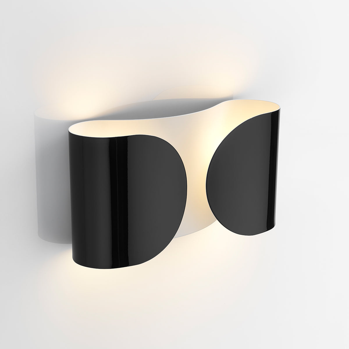 Foglio Wall / Ceiling Light