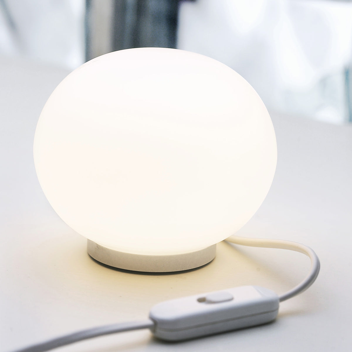 Mini Glo-Ball Table Lamp