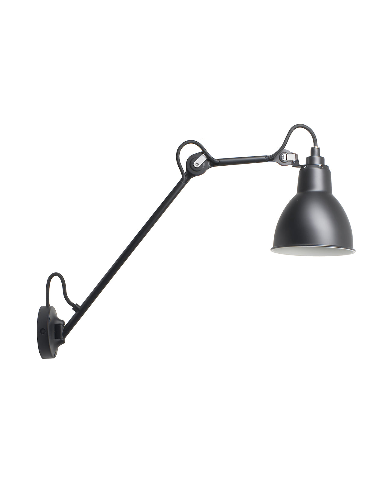 Wall lamp with slanted swivel arm. Specifically thought for a bedside use, the Lampe Gras N°122 is perfectly at its ease in hotel 