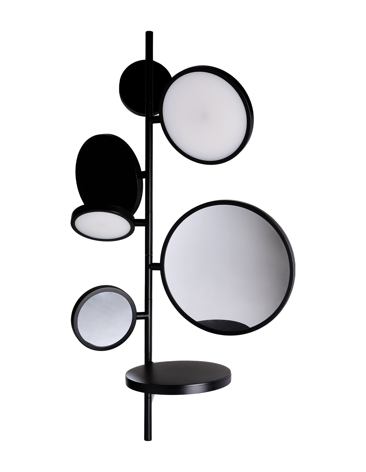 Mirror in silver finish, consisting of 2 mirrors (magnifying mirror x3 - classic mirror), 2 light discs, 2 sideboards. Everyone ha