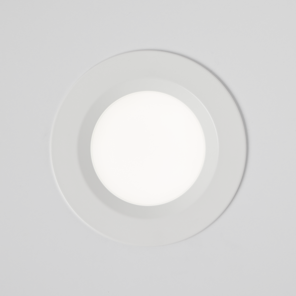 Generation Lighting - V4RR-5CCT-WT - LED Downlight - Verra - White