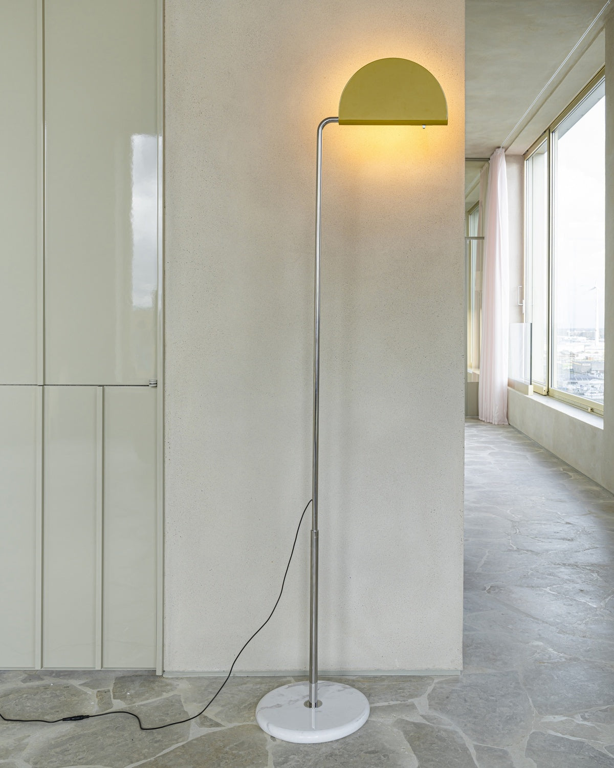 Mezzaluna Floor Lamp