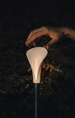 Bloom Outdoor Floor Lamp