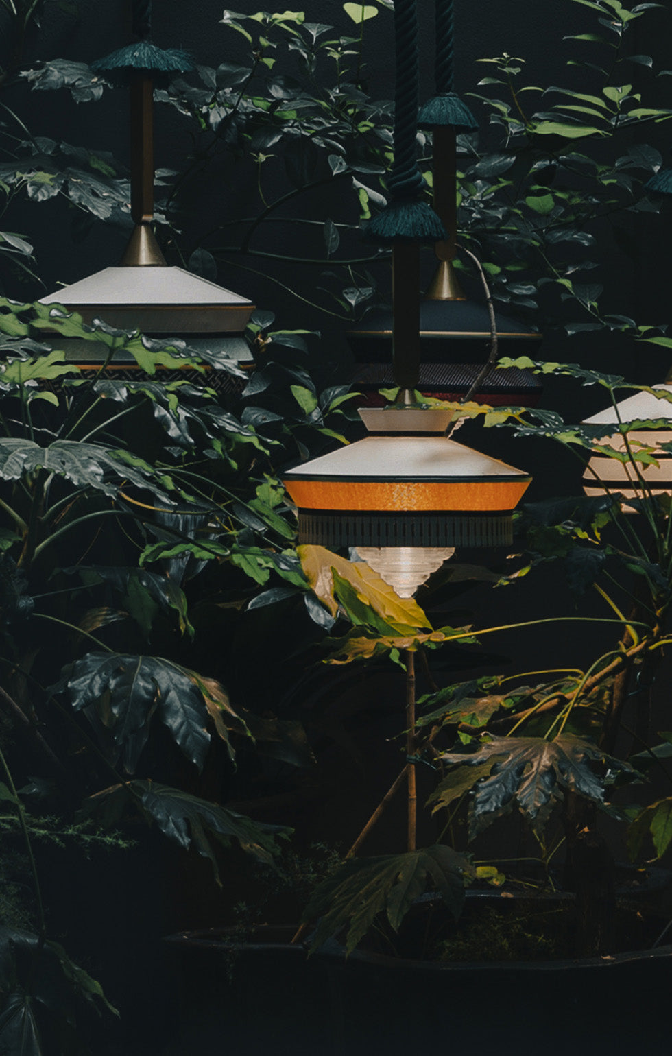 Calypso Outdoor Suspension Light