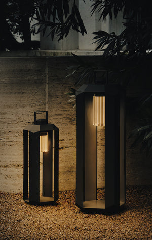 Cube Outdoor Floor Lamp