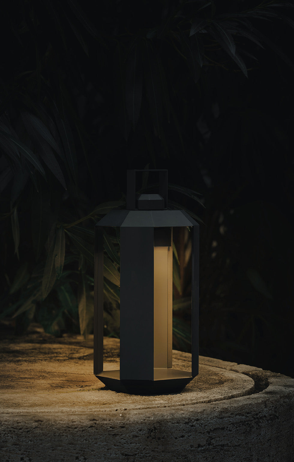 Cube Nomad Outdoor Portable Lamp