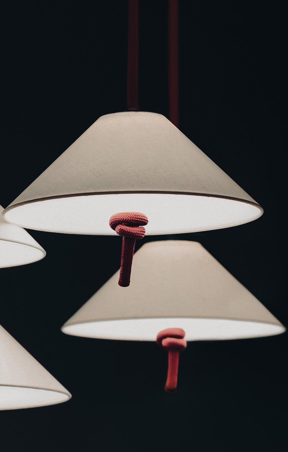 Hat Suspension Light