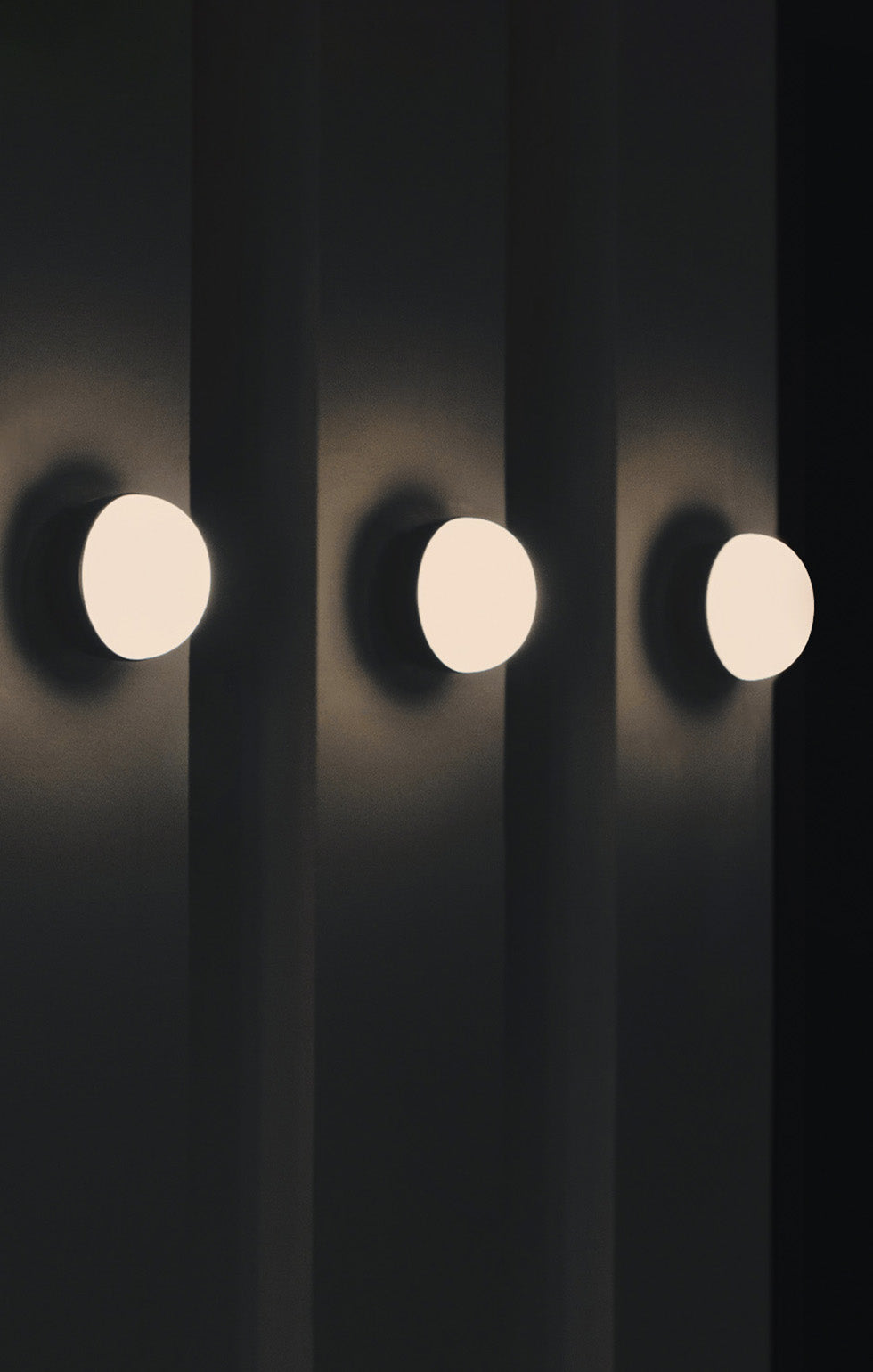 Kiki Bud Outdoor Wall Light