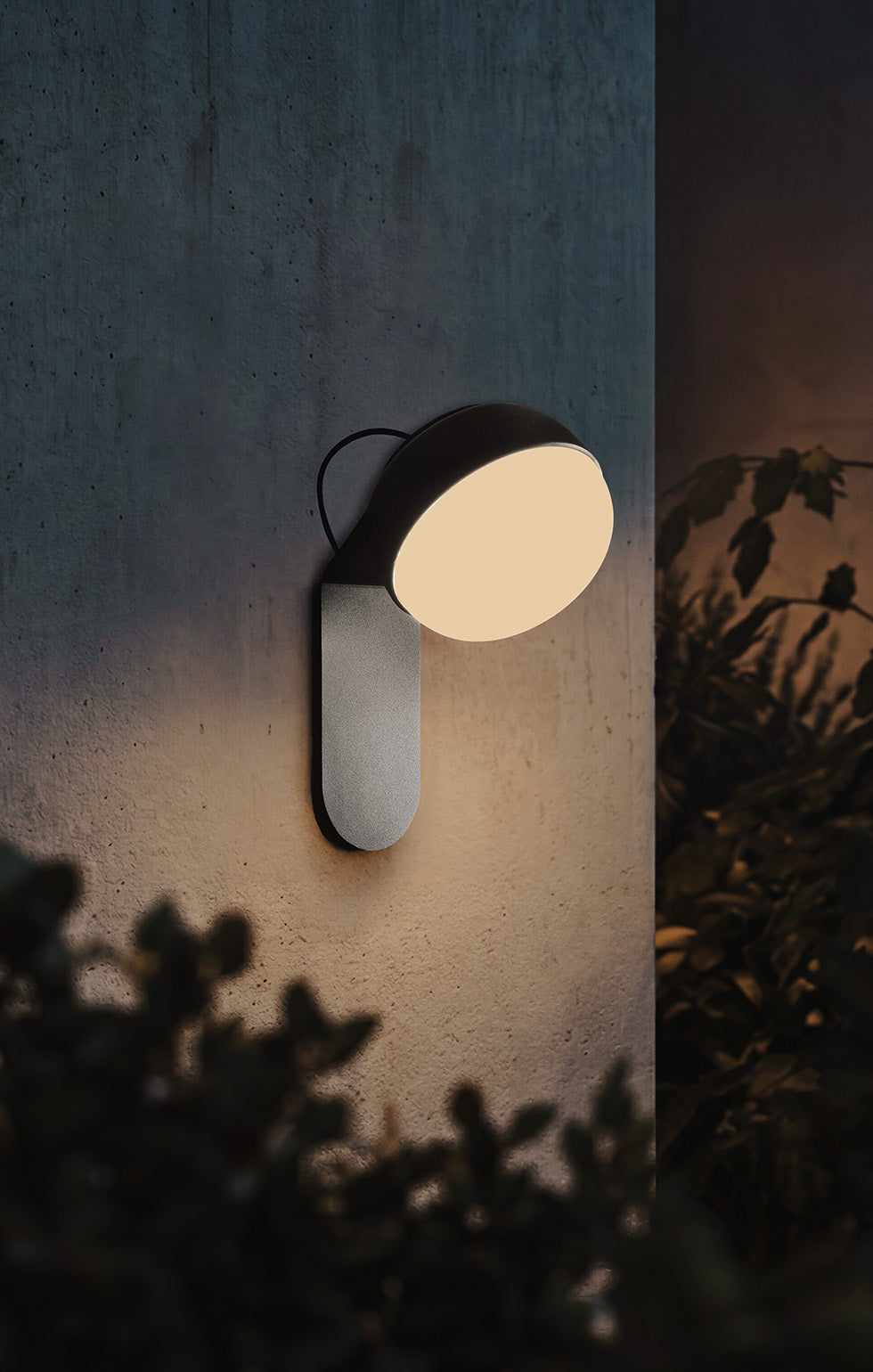 Kiki Zest Outdoor Wall Light