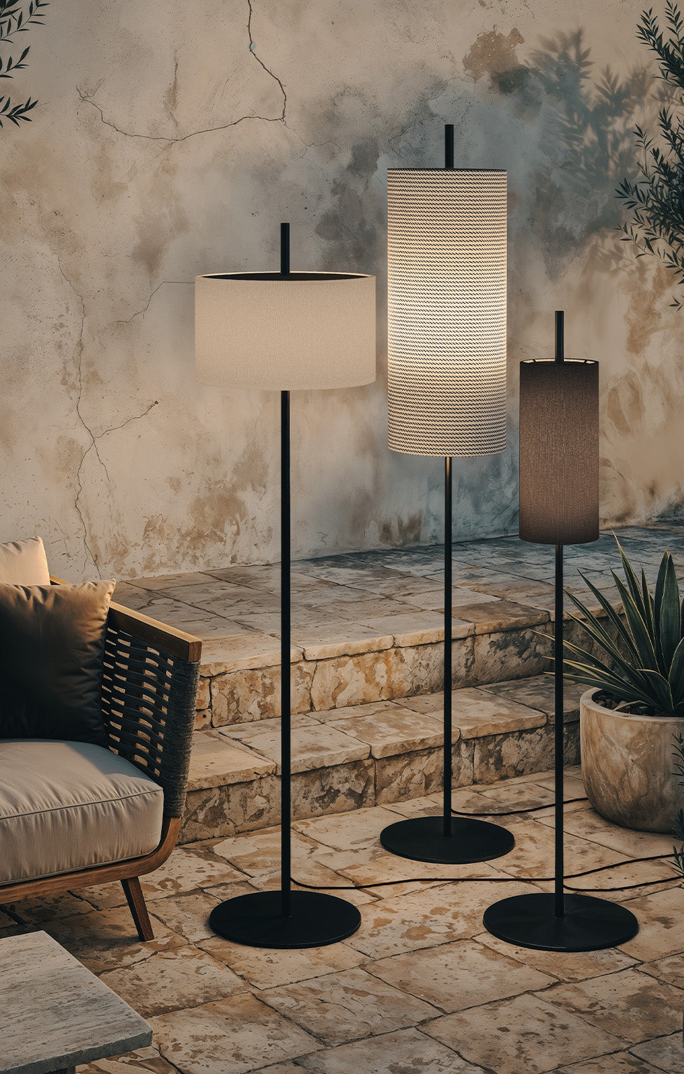 Lagoon Outdoor Floor Lamp