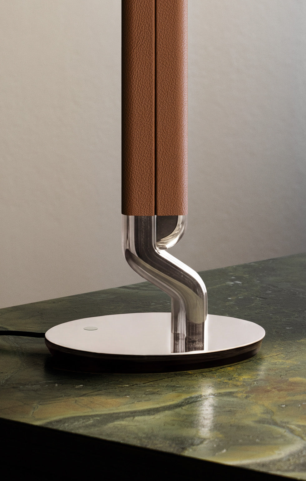 Picchio Table Lamp