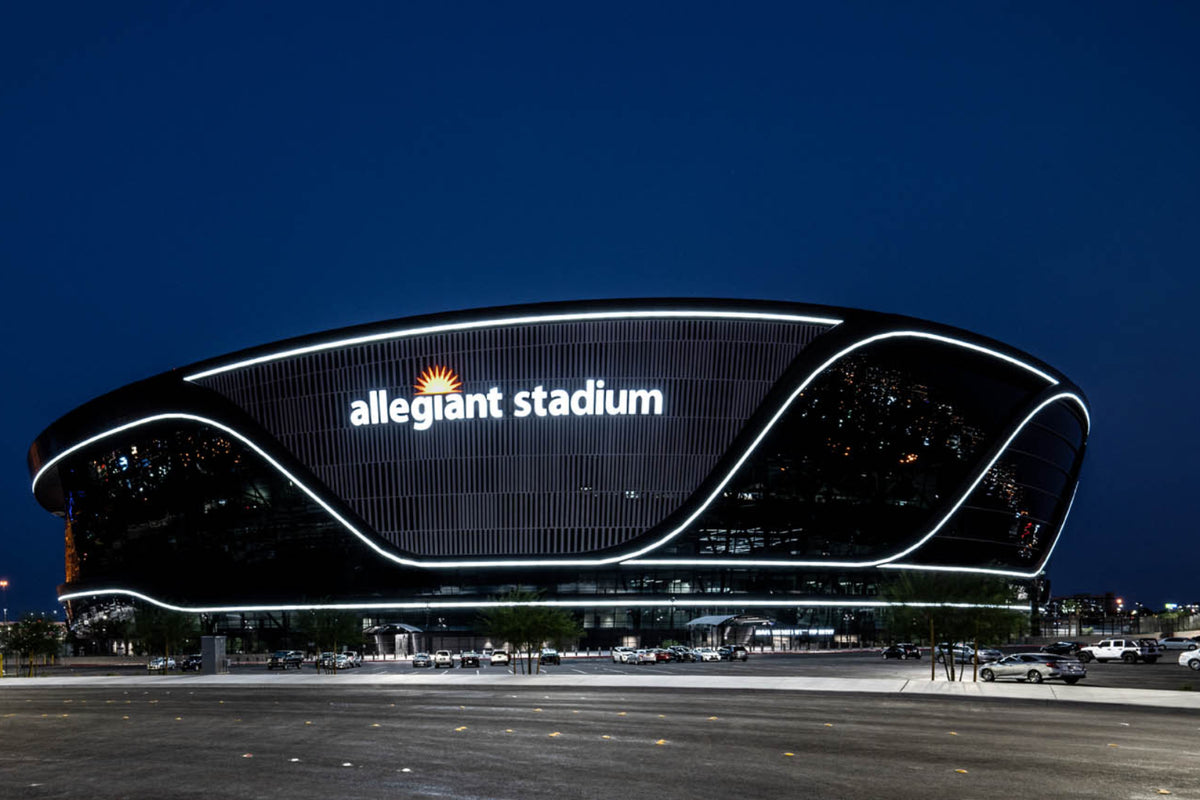Showcasing Flexible architectural lighting