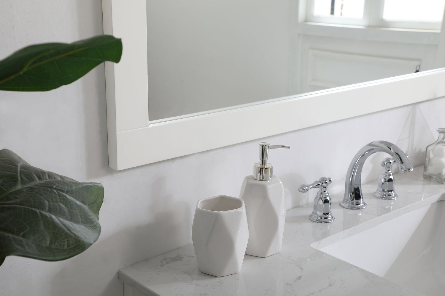 Elegant Lighting - VM24236WH - Mirror - Aqua - White