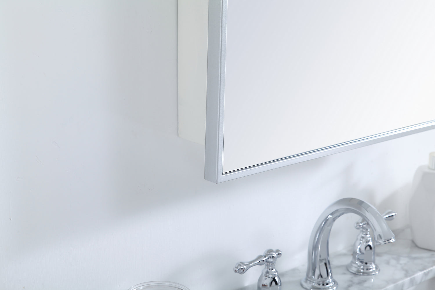 Elegant Lighting - MR572028S - Medicine Cabinet - Wyn - Silver