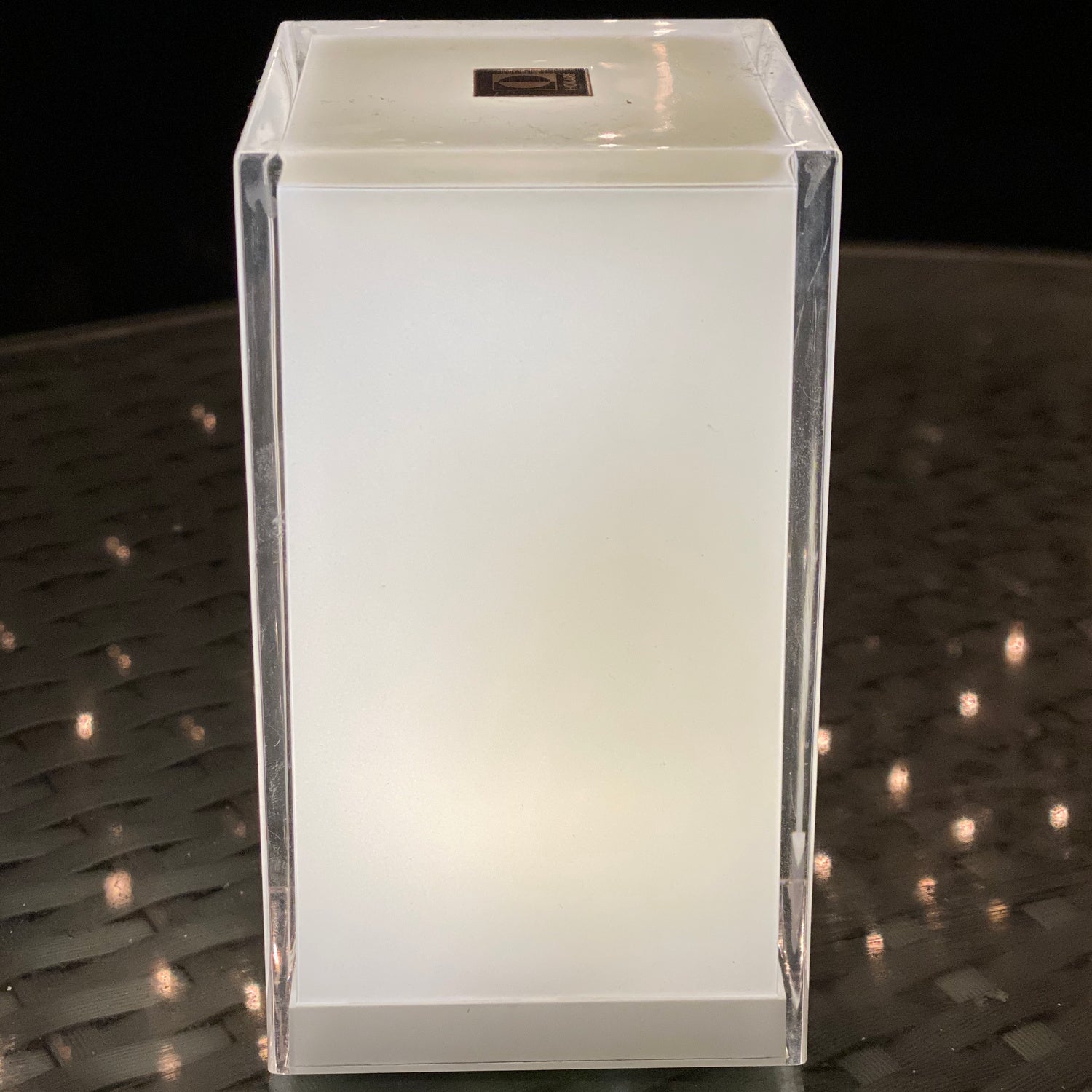 Smart and Green - SG-HOKARE CUB - LED Table Lamp - Hokare Cub - White