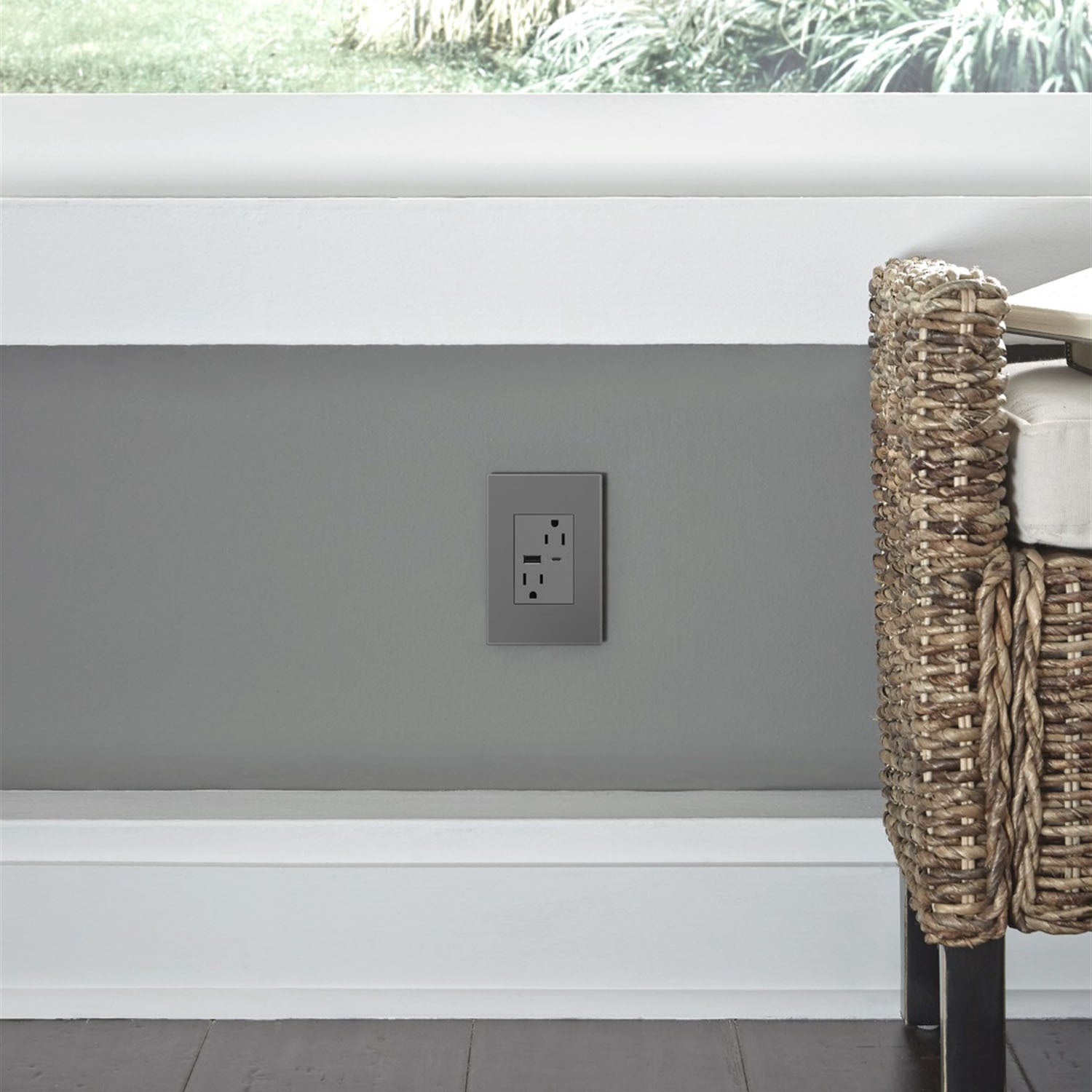 Legrand - ARTRUSB156ACM4 - Dual-Usb, Tamper-Resistant, Hybrid, Outlet - Adorne - Magnesium