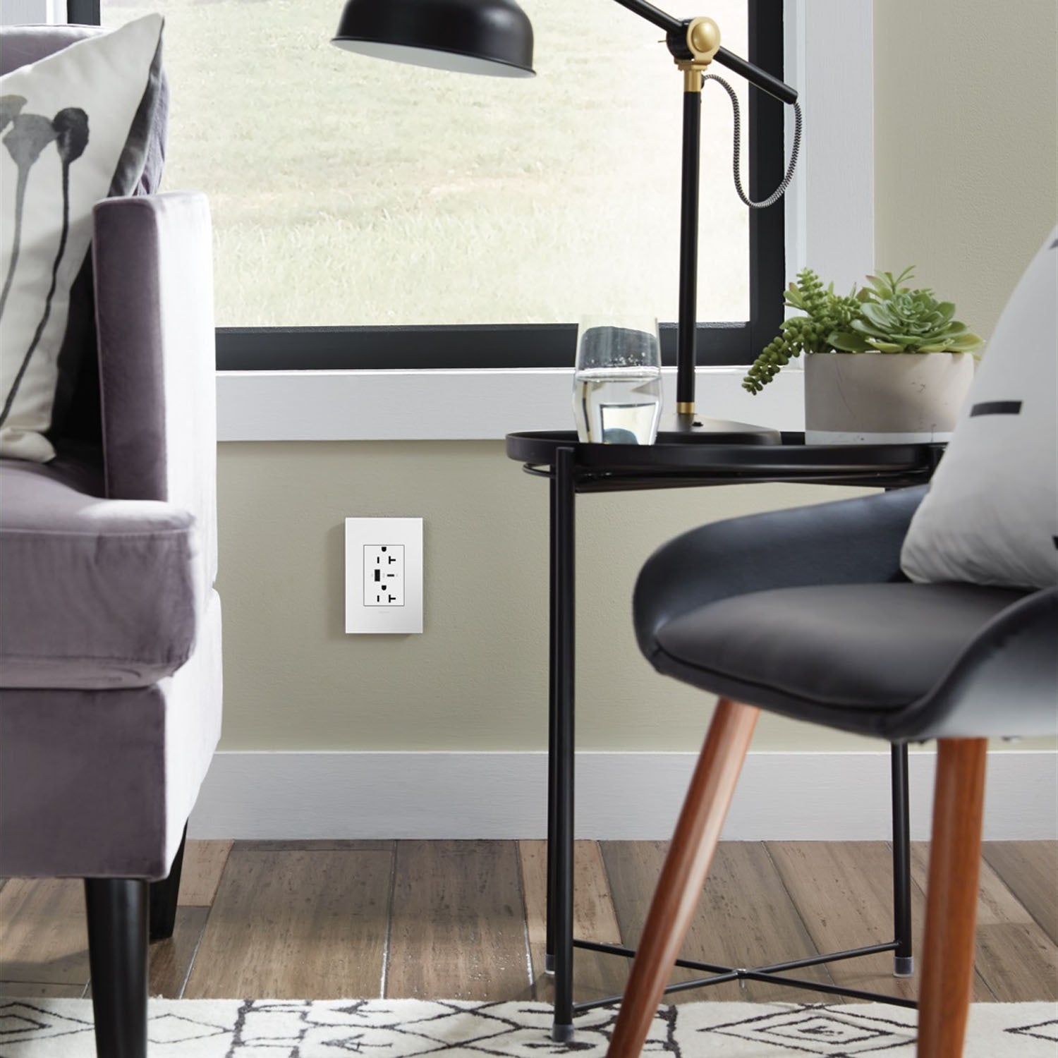 Legrand - ARTRUSB206ACW4 - 20A Tamper-Resistant Ultra-Fast USB Type-A/C Outlet - adorne - White
