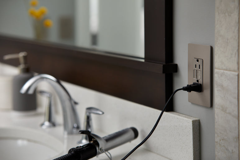 Legrand - 1597TRNICC4 - Tamper-Resistant 15A Duplex Self-Test GFCI Receptacles with SafeLock Protection - radiant - Nickel