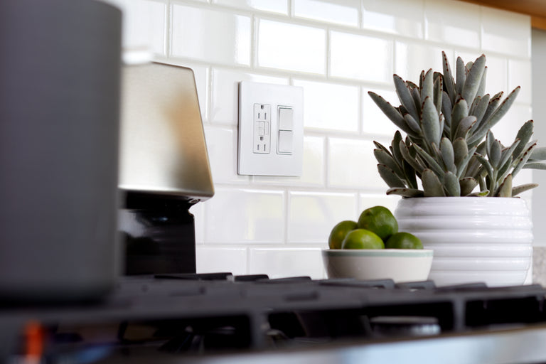 Legrand - RCD33W - Two Single Pole/3-Way Switches - radiant - White