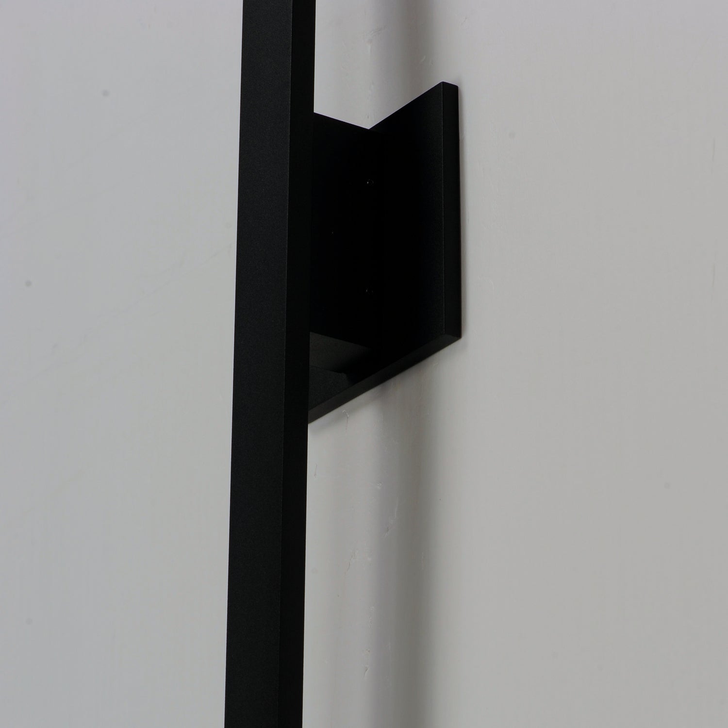 ET2 - E41344-BK - LED Outdoor Wall Sconce - Alumilux Line - Black