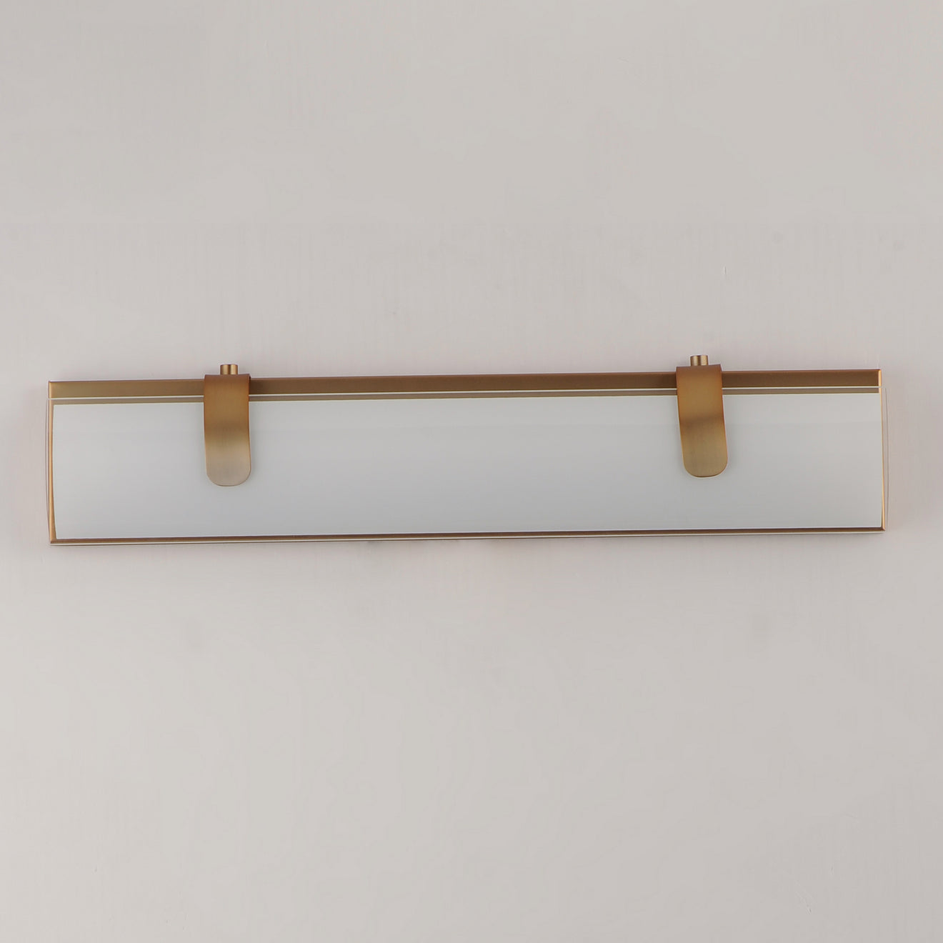 ET2 - E25133-92GLD - LED Bath Vanity - Clutch - Gold
