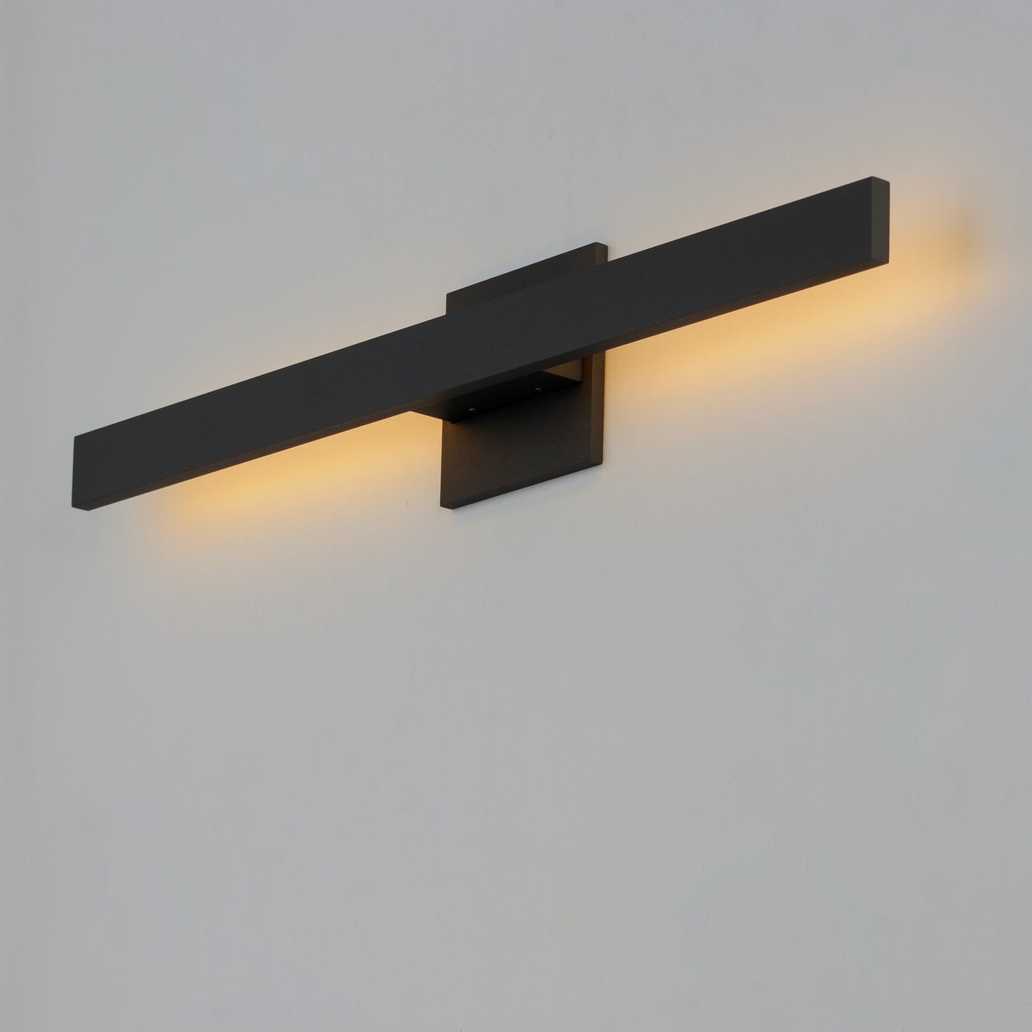 ET2 - E41343-BK - LED Outdoor Wall Sconce - Alumilux Line - Black