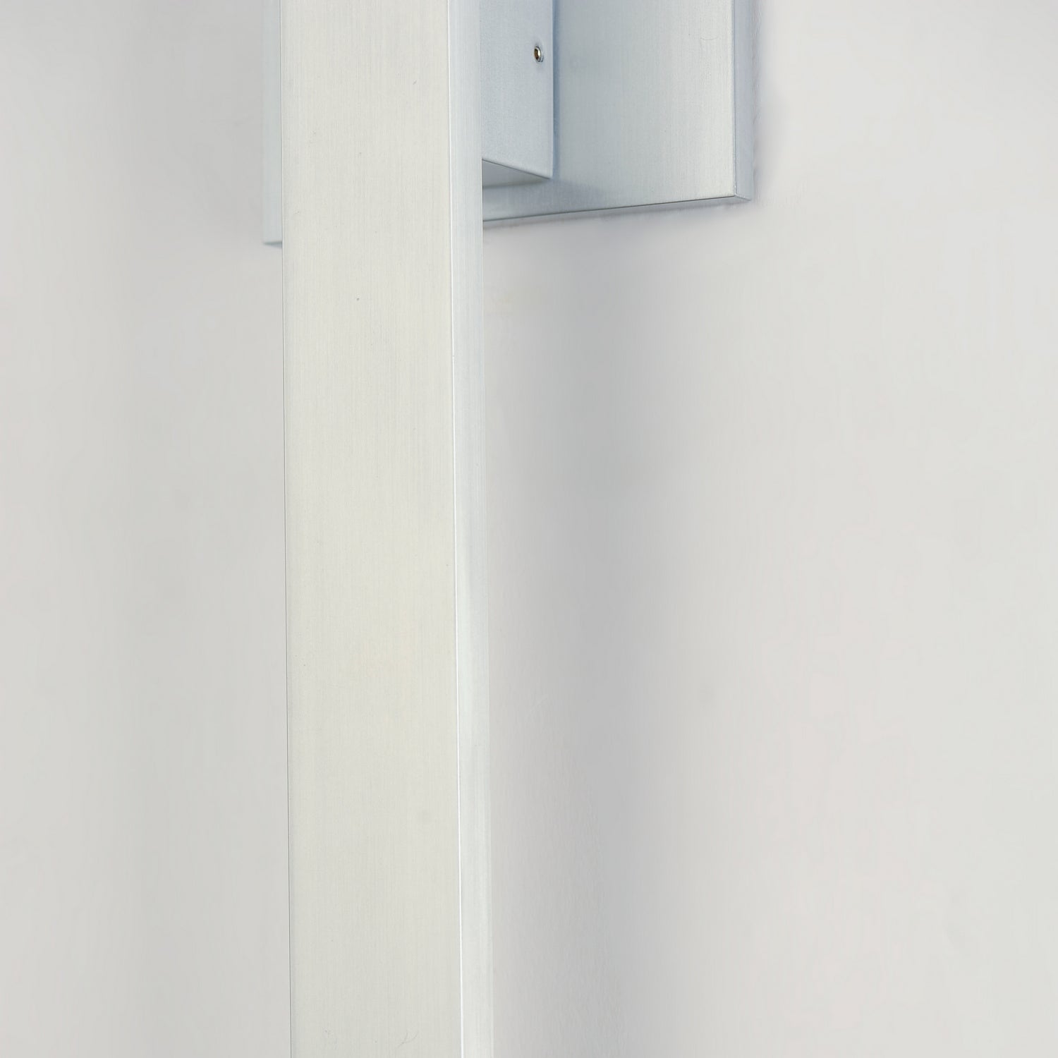 ET2 - E41343-SA - LED Outdoor Wall Sconce - Alumilux Line - Satin Aluminum