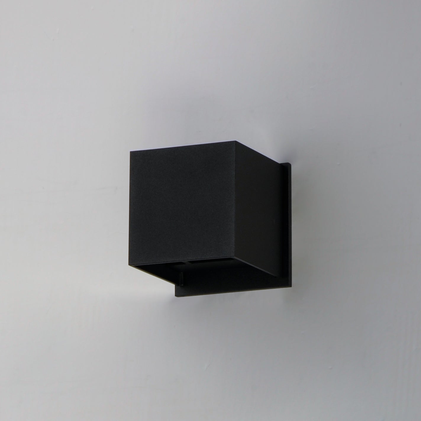 ET2 - E41308-BK - LED Outdoor Wall Sconce - Alumilux Cube - Black