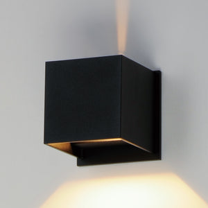 ET2 - E41308-BK - LED Outdoor Wall Sconce - Alumilux Cube - Black