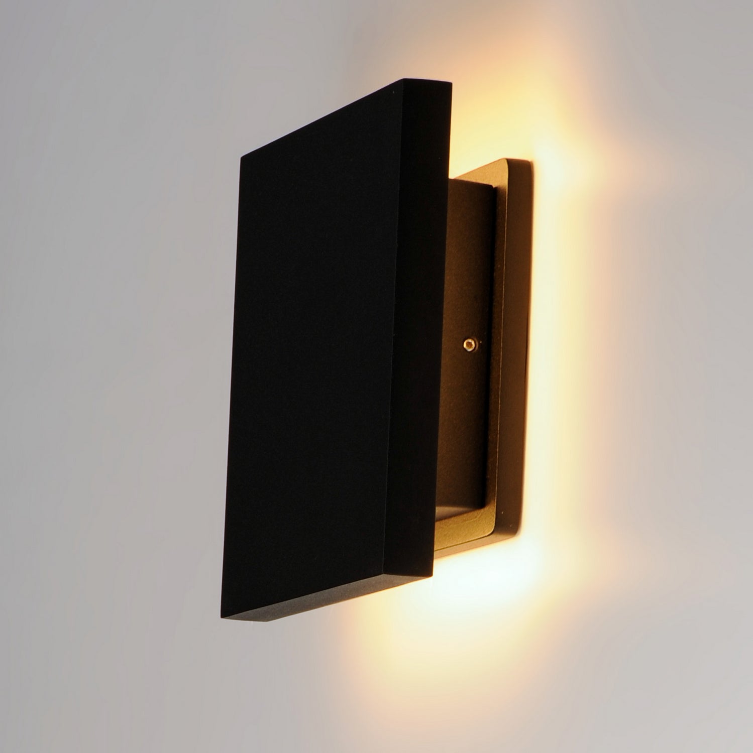 ET2 - E41388-BK - LED Outdoor Wall Sconce - Alumilux Tau - Black