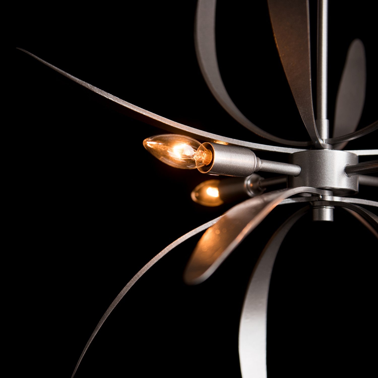 Hubbardton Forge - 184350-SKT-MULT-82 - Dahlia Mini Pendant - Dahlia - Vintage Platinum