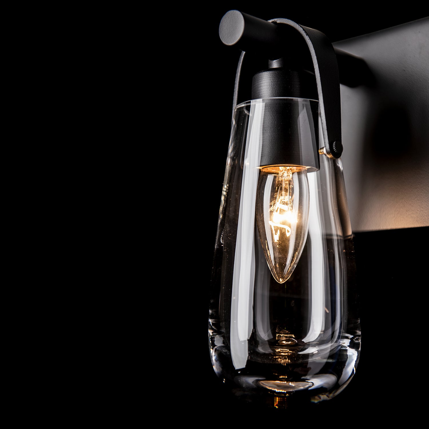 Hubbardton Forge - 201330-SKT-10-ZM0718 - Eos 1-Light Bath Sconce - Eos - Black