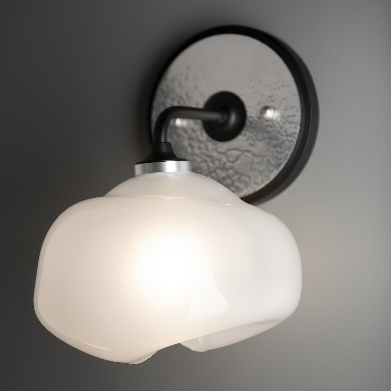 Hubbardton Forge - 201340-SKT-10-85-FD0710 - Ume 1-Light Curved Arm Bath Sconce - Ume - Black
