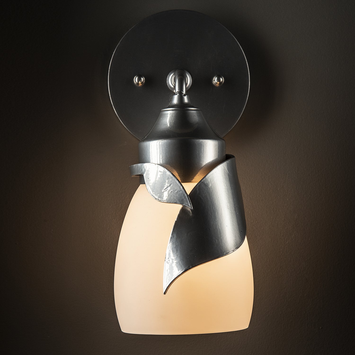 Hubbardton Forge - 201350-SKT-85-GG0330 - Lapas 1-Light Bath Sconce - Lapas - Sterling
