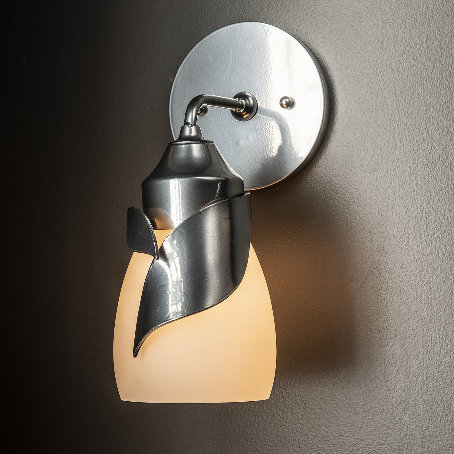 Hubbardton Forge - 201350-SKT-85-GG0330 - Lapas 1-Light Bath Sconce - Lapas - Sterling