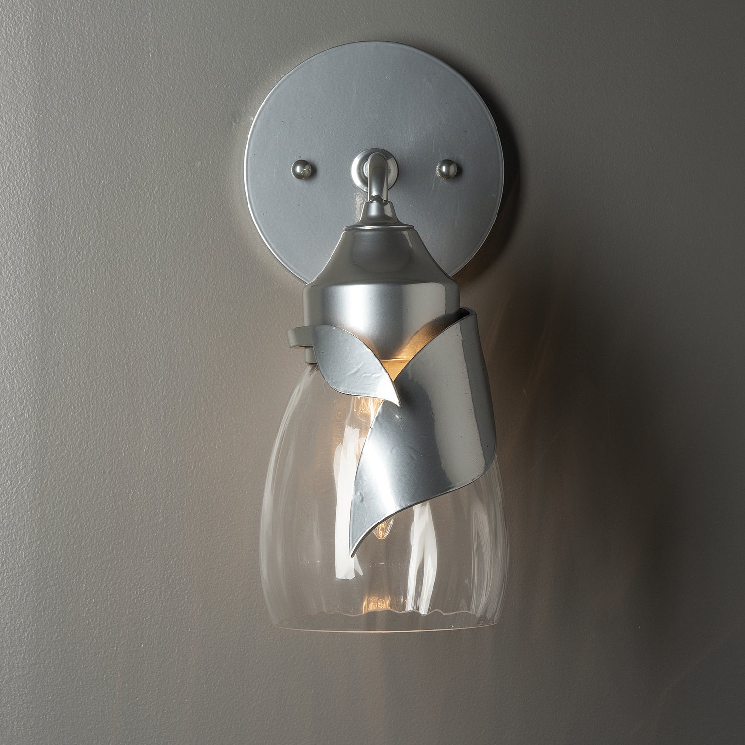 Hubbardton Forge - 201350-SKT-85-LL0330 - Lapas 1-Light Bath Sconce - Lapas - Sterling
