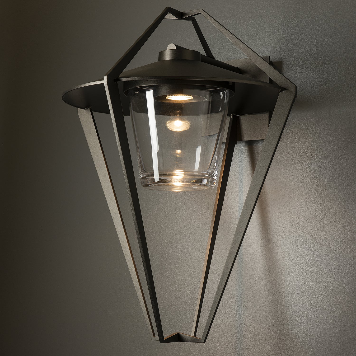 Hubbardton Forge - 302652-SKT-14-ZM0727 - Stellar Large Outdoor Sconce - Stellar - Coastal Oil Rubbed Bronze