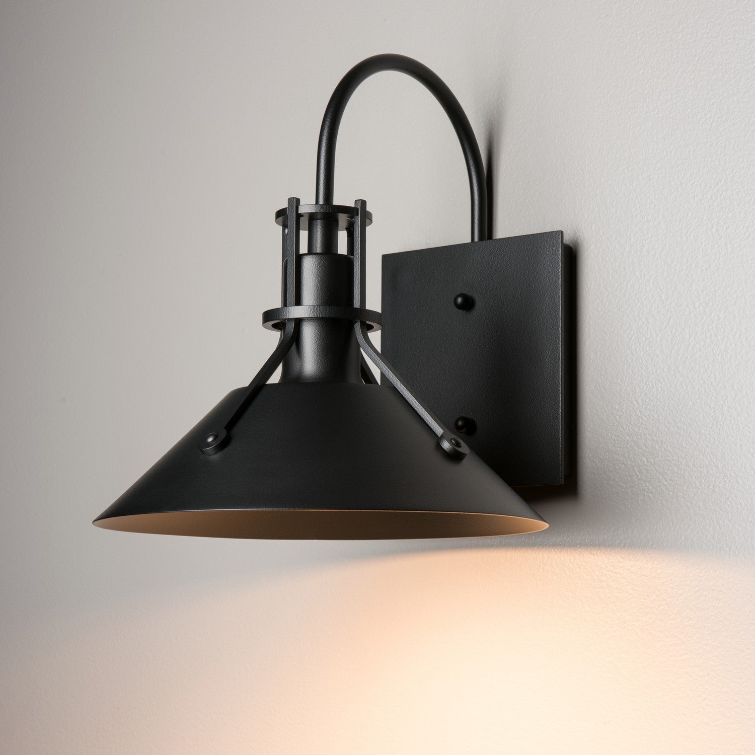 Hubbardton Forge - 302711-SKT-80 - One Light Outdoor Wall Sconce - Henry - Coastal Black