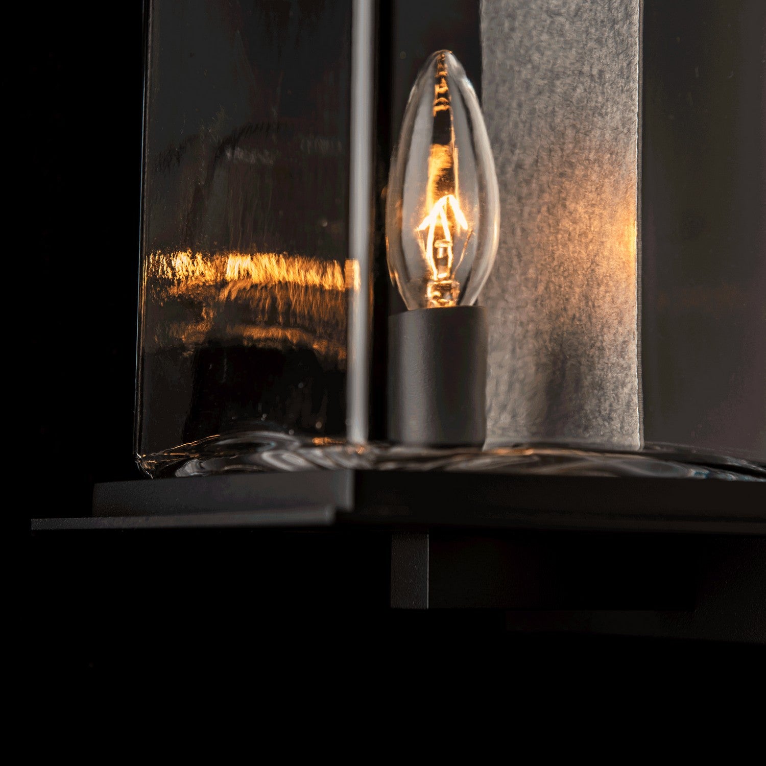 Hubbardton Forge - 304840-SKT-80-81-ZM0076 - Kingston Outdoor Medium Sconce - Kingston - Coastal Black