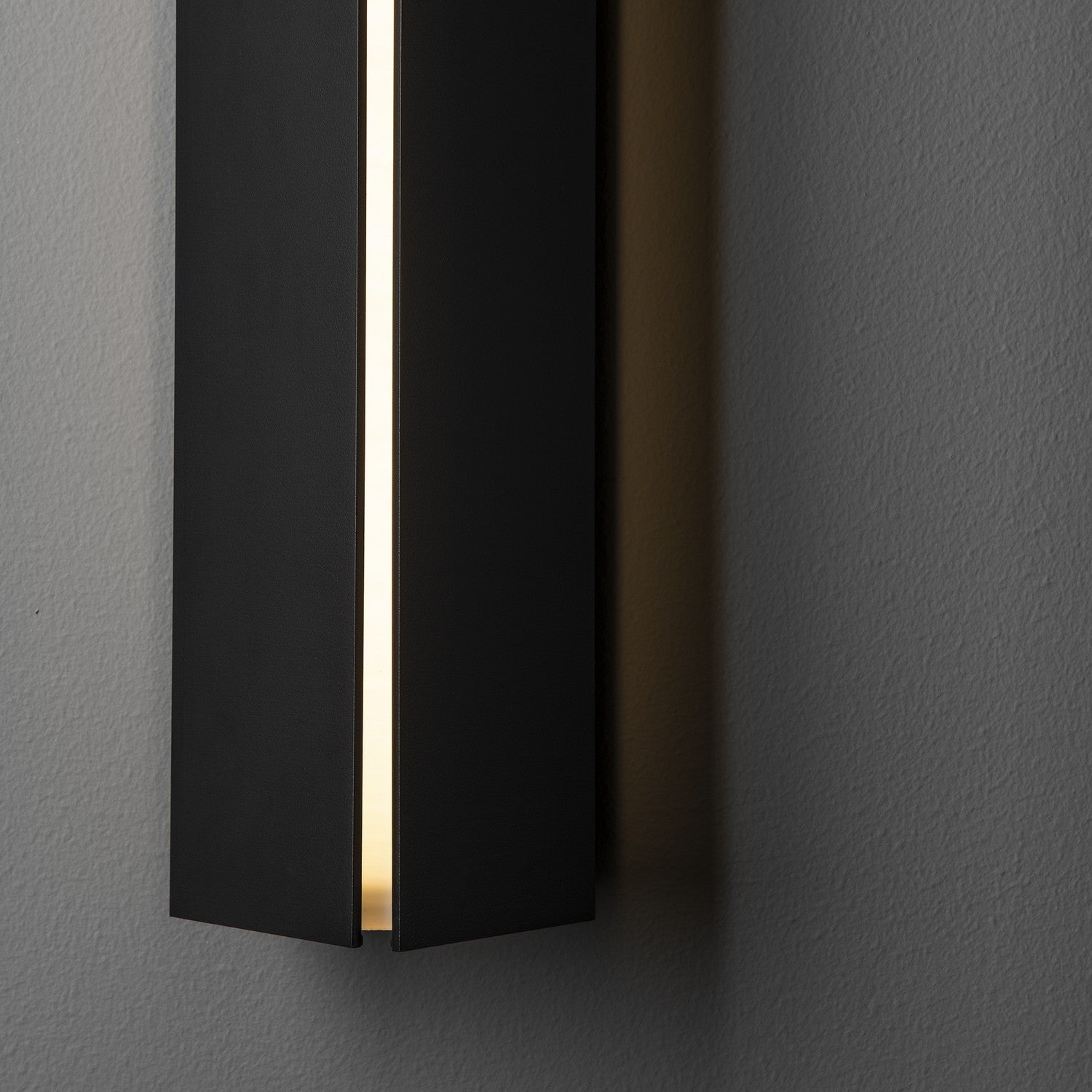 Hubbardton Forge - 217652-LED-10-CC0202 - Gallery LED Sconce - Gallery - Black