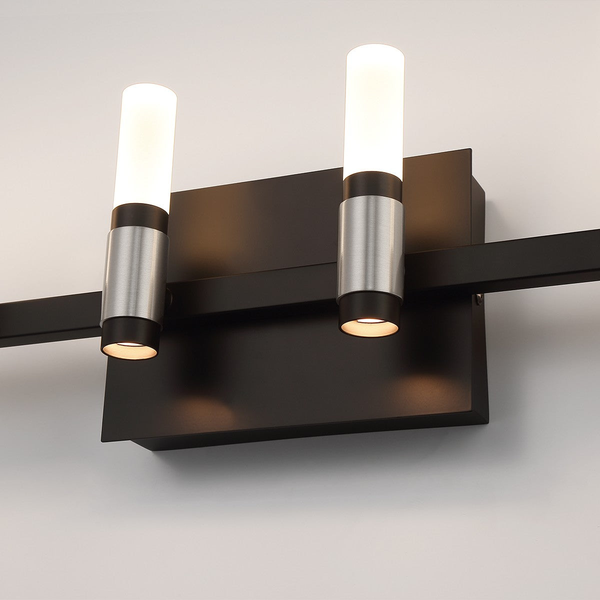 Eurofase - 45237-027 - ALBANY-VAN-6LT-SBM-WH - ALBANY - Silver-Black