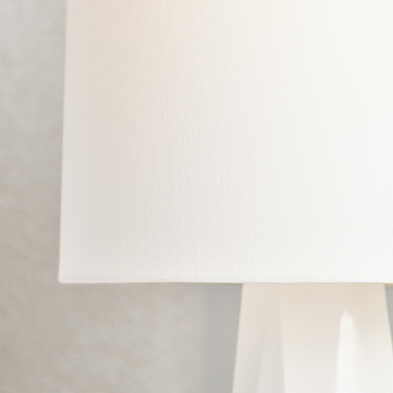 Visual Comfort Studio - DJT1071GW1 - One Light Table Lamp - Moresby - Gloss White