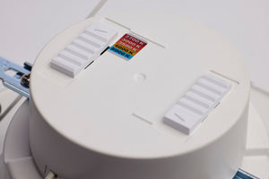 Satco - S11825R1 - LED Downlight - White