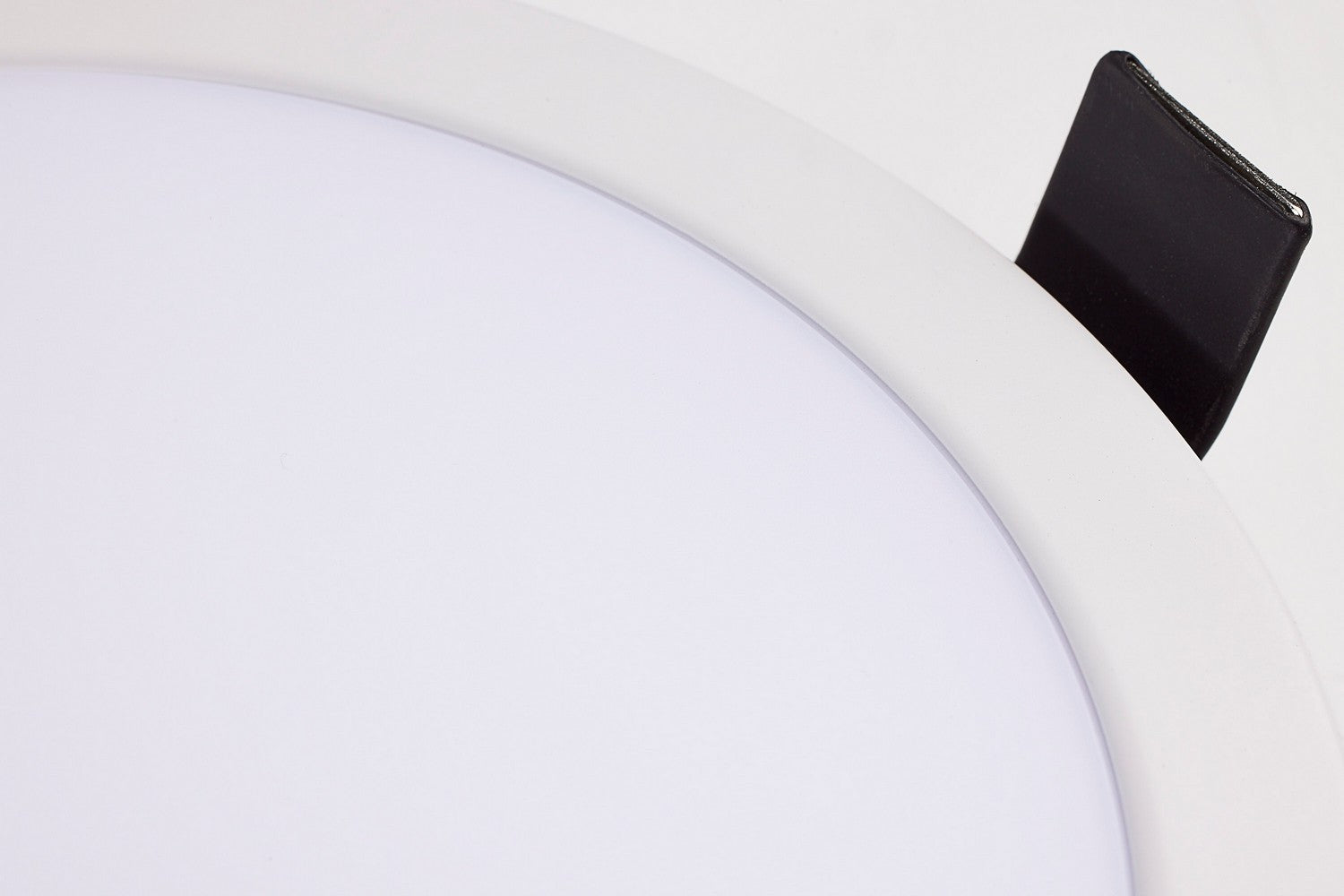 Satco - S11866 - LED Downlight - White / Red